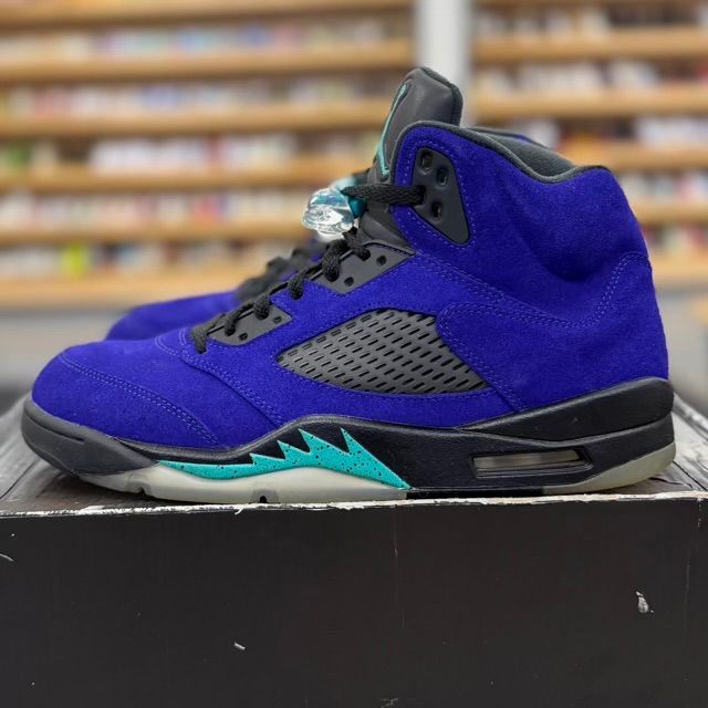 Jordan 5 Retro Alternate Grape - Preowned