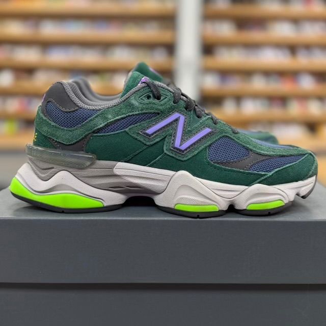 New Balance 9060 Nightwatch - Preowned