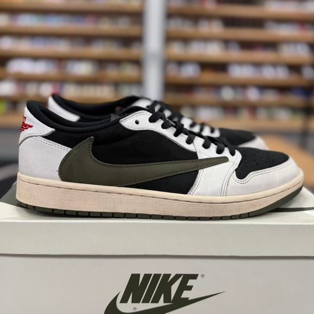 Jordan 1 Retro Low OG SP Travis Scott Olive (Women's) - Preowned