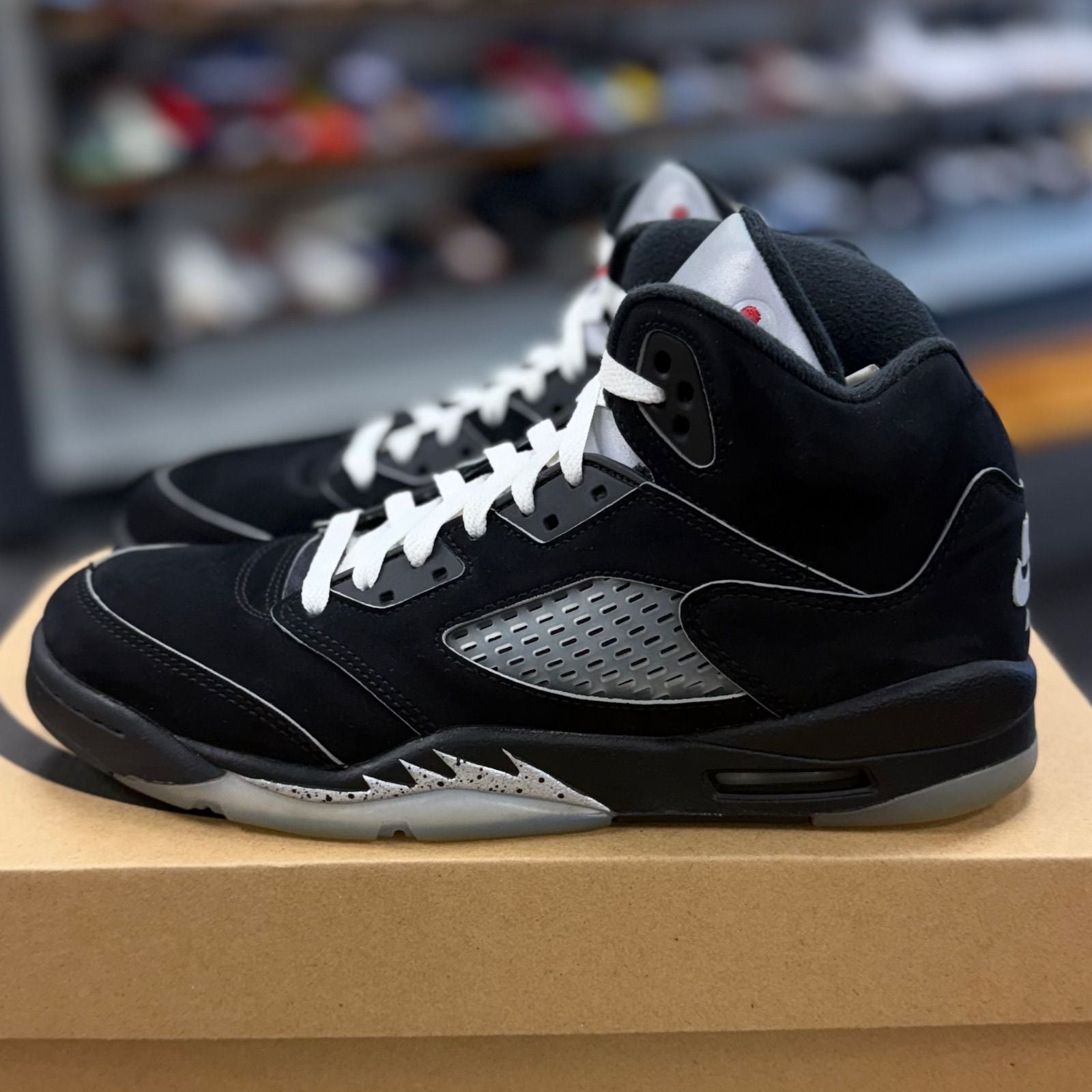 Jordan 5 Retro OG Black Metallic Reimagined (GS) - Preowned