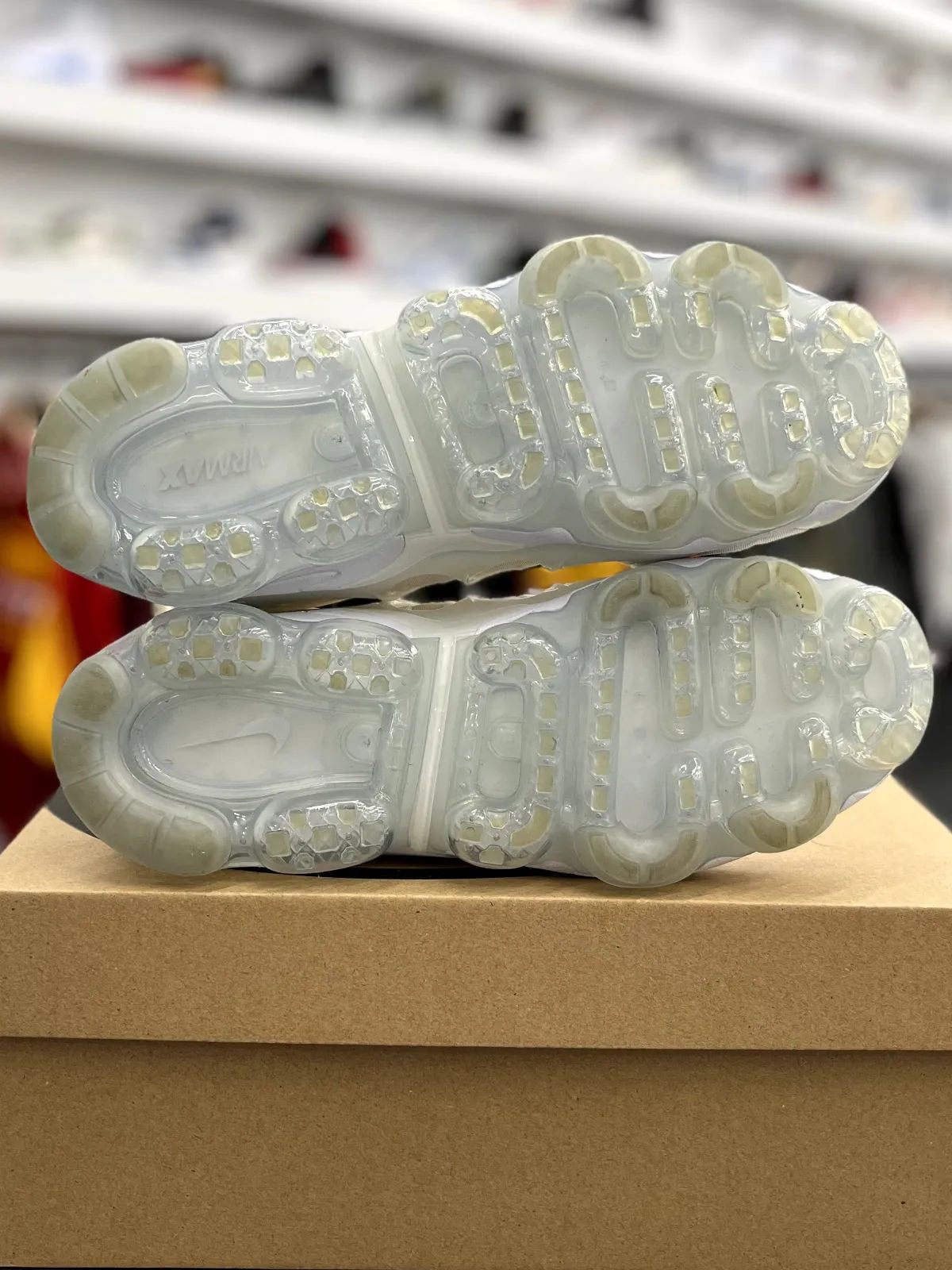 Nike Air VaporMax Plus White - Preowned