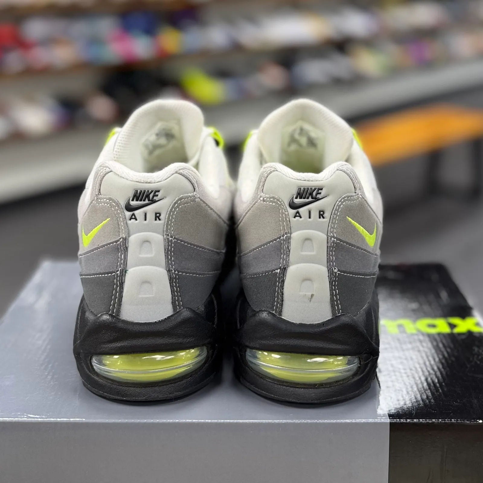 Nike Air Max 95 OG Big Bubble Neon (2025/2026) - Preowned