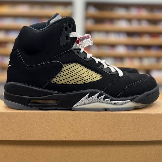 Jordan 5 Retro Black Metallic (2016) - Preowned