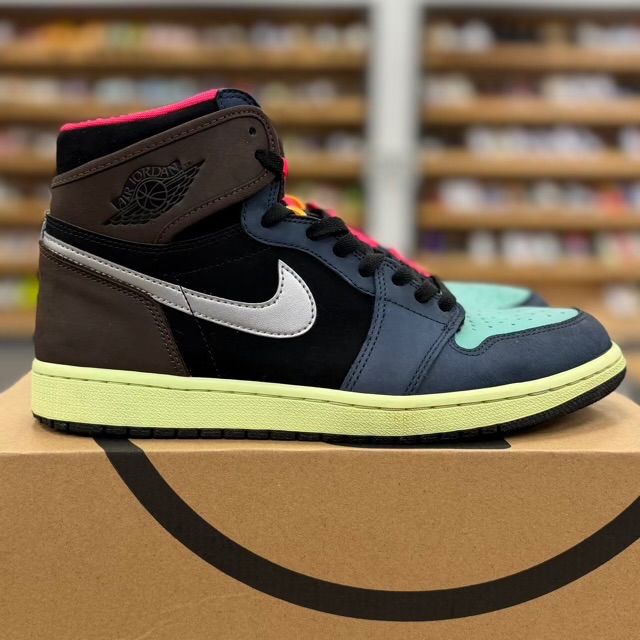 Jordan 1 Retro High Tokyo Bio Hack - Preowned