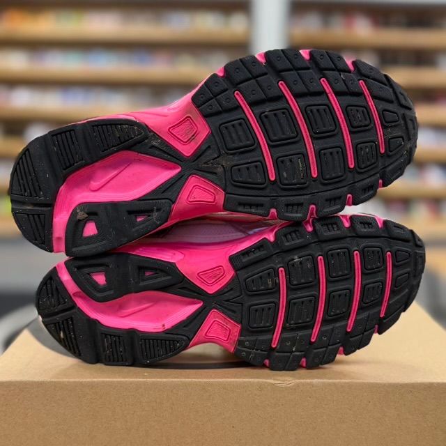 Nike Wmns Initiator White Hot Pink - Preowned