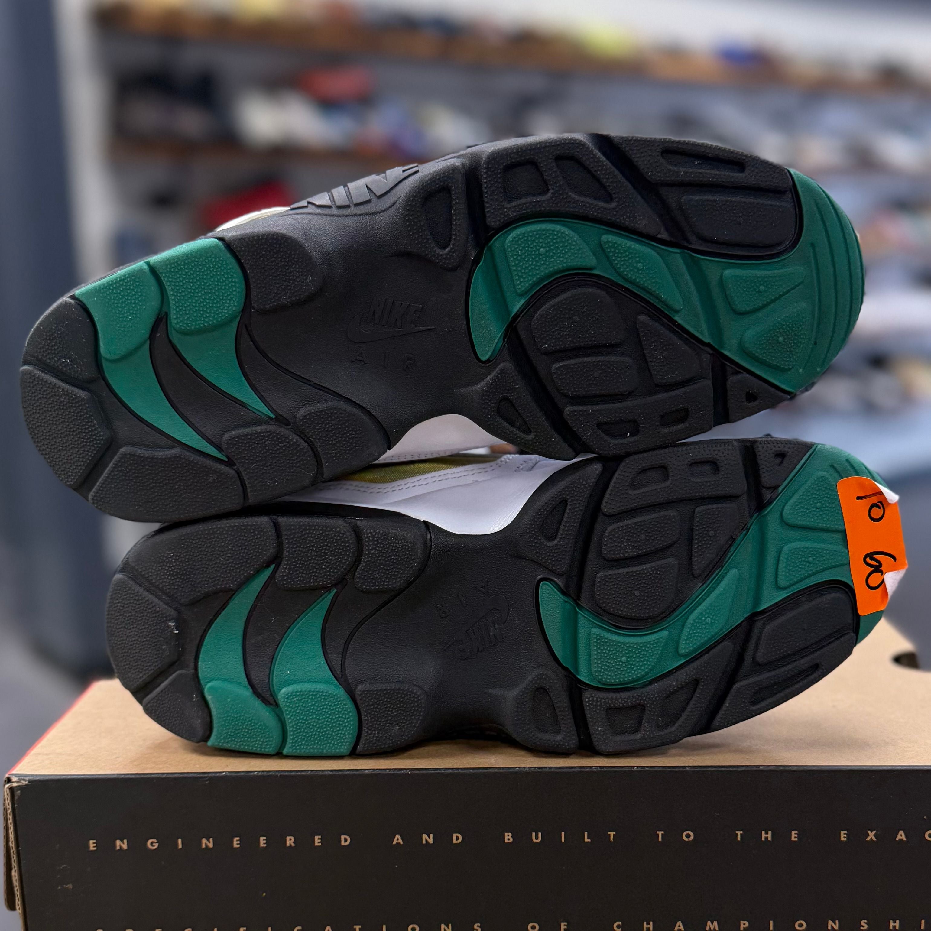Nike Air Diamond Turf Emerald - Preowned