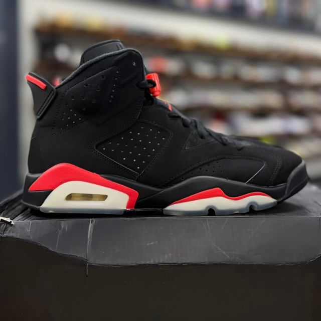 Jordan 6 Retro Black Infrared (2019) - Preowned