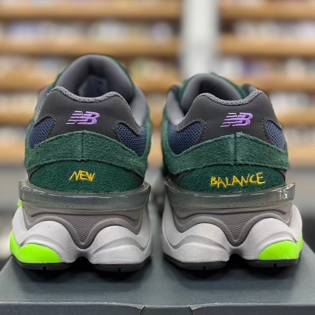 New Balance 9060 Nightwatch - Preowned