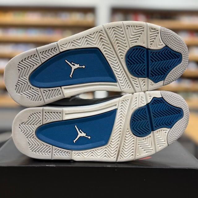Jordan 4 Retro Military Blue (2024) (GS) - Preowned