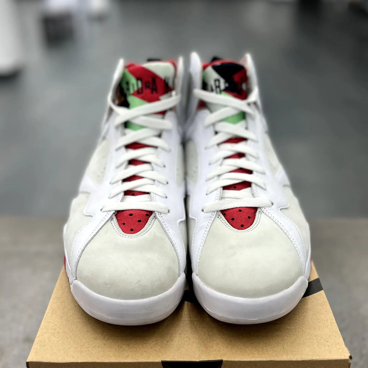 Jordan 7 Retro Hare (2015) - Preowned