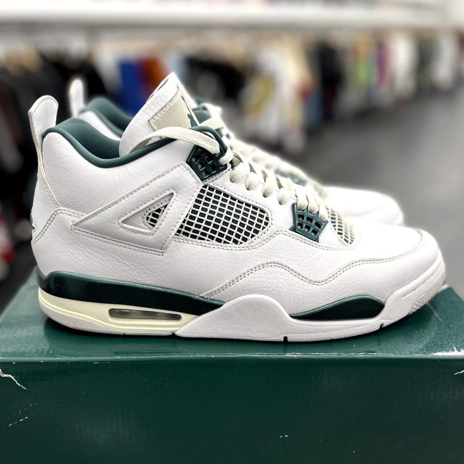 Jordan 4 Retro Oxidized Green - Preowned