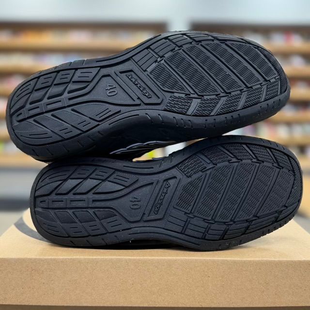 Balenciaga Hamptons Worn-Out Black - Preowned