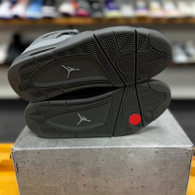 Jordan 4 Retro SE Paris Olympics Wet Cement - Preowned