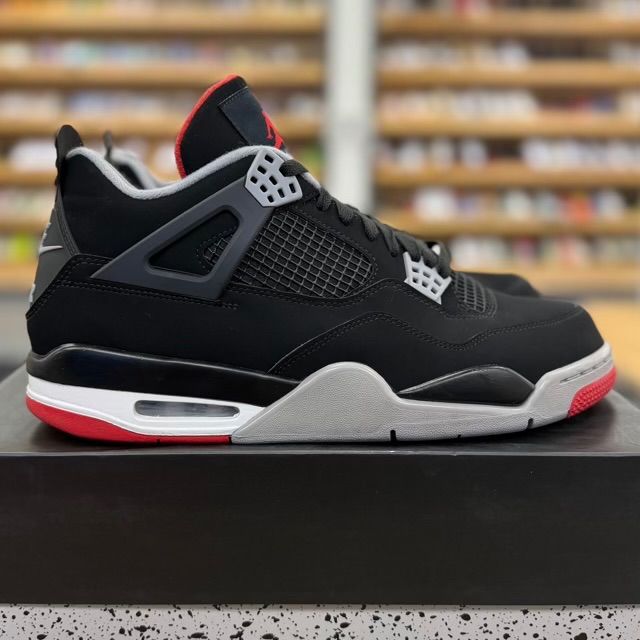 Jordan 4 Retro Bred (2019) - Preowned