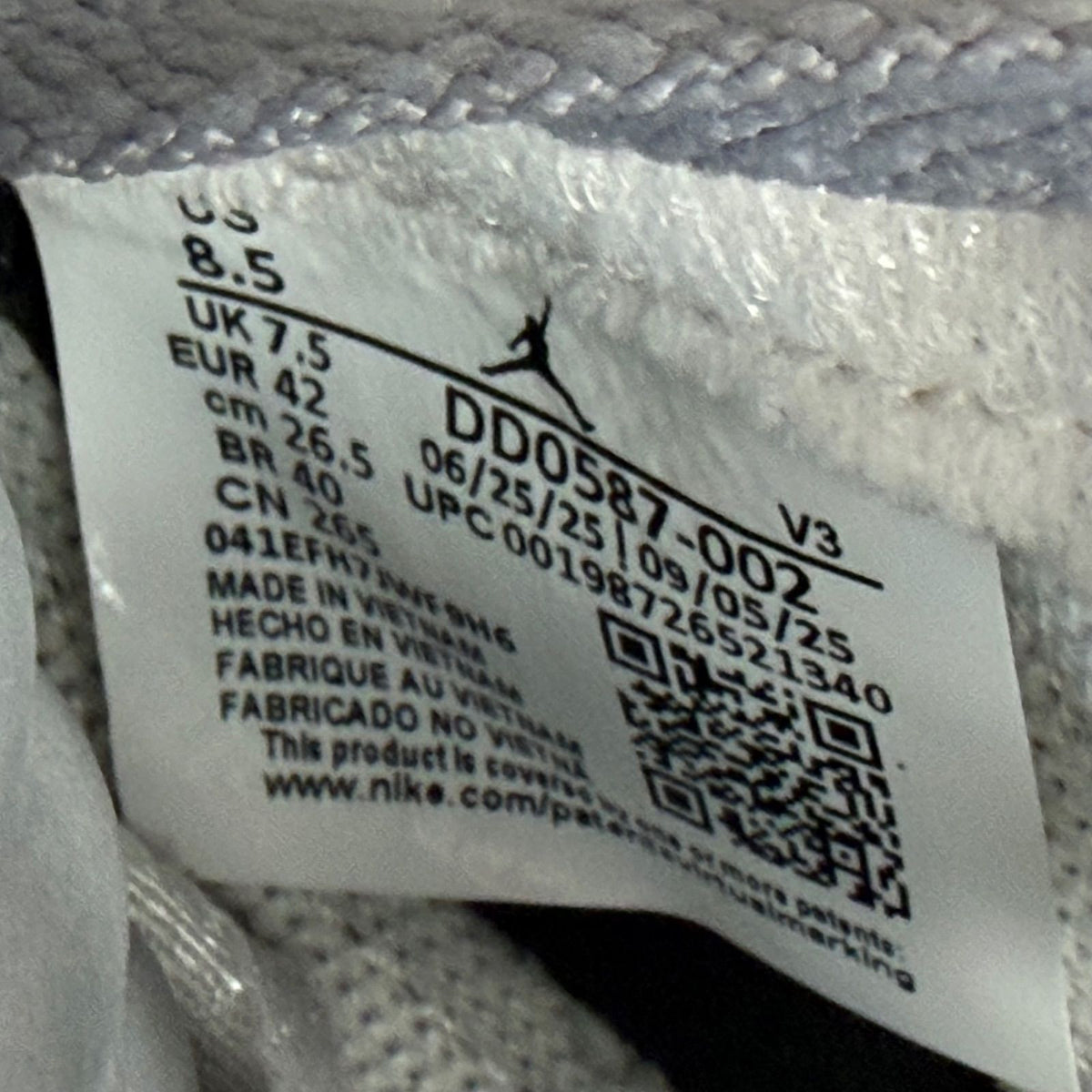 Jordan 5 Retro Wolf Grey (2026) - Preowned