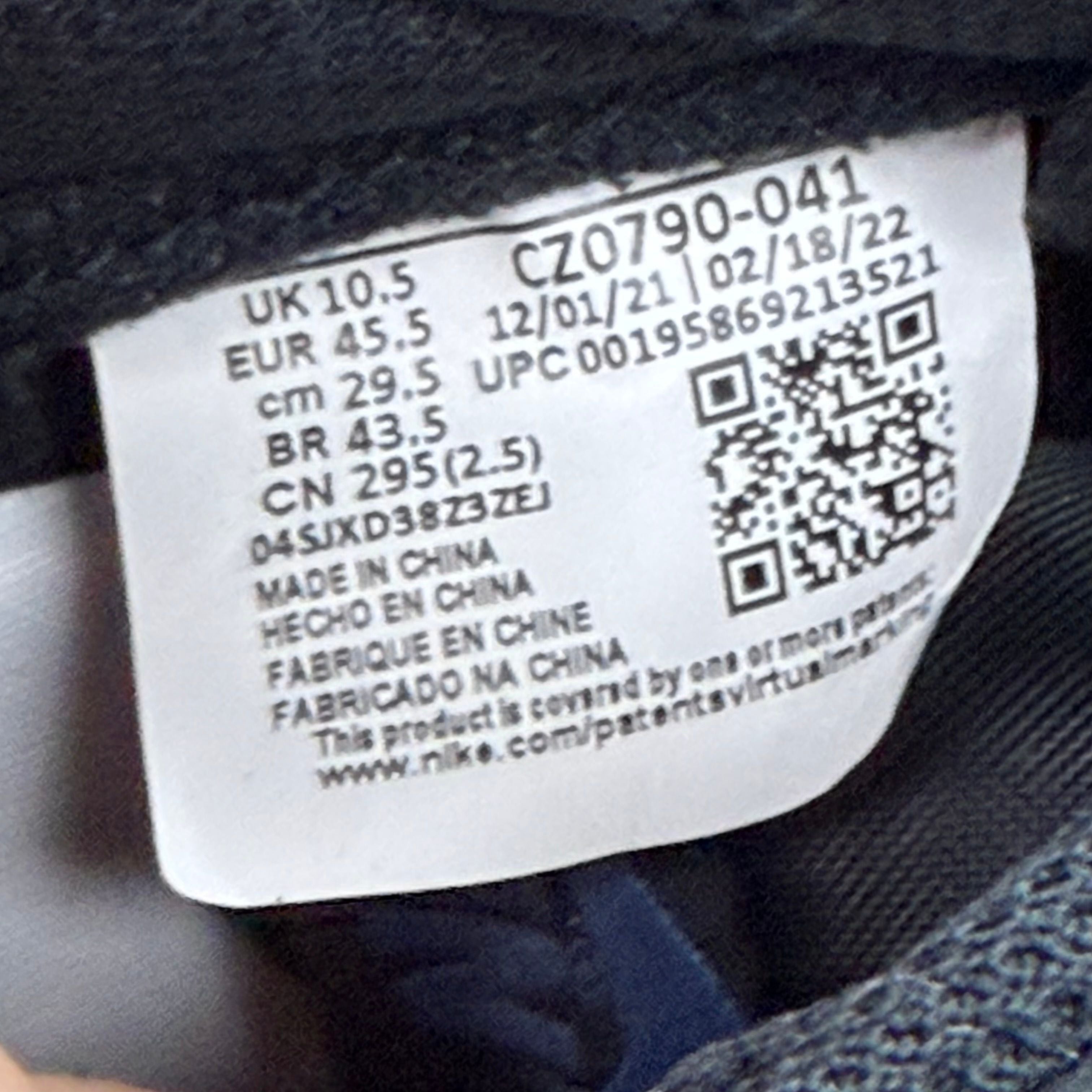 BRAND NEW STEAL - Jordan 1 Retro Low OG Mystic Navy