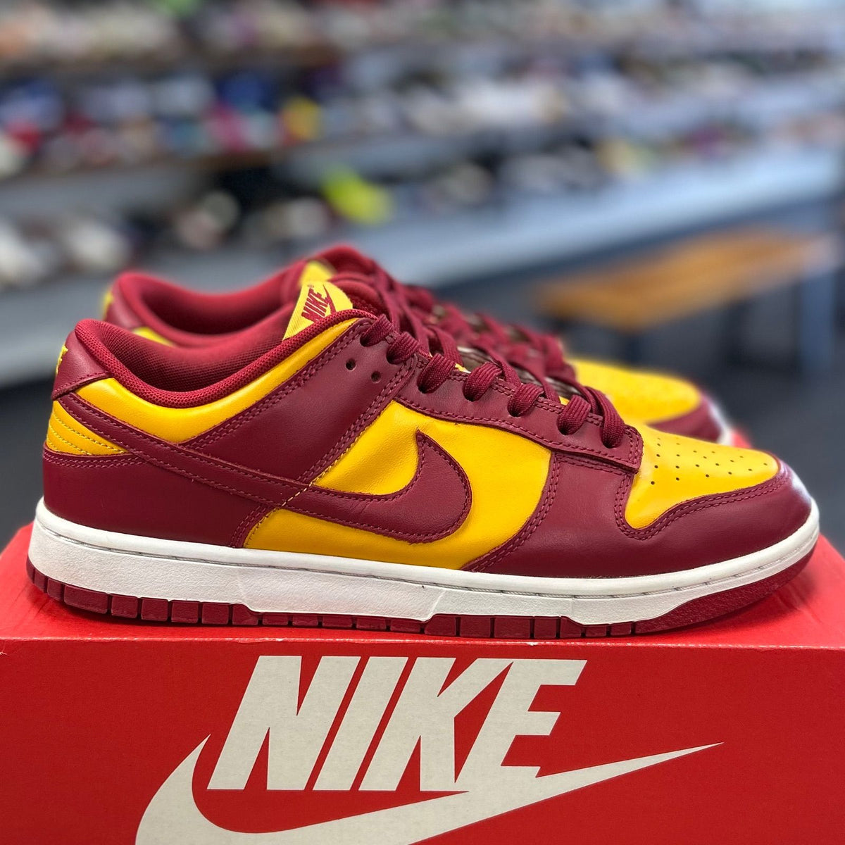 Nike Dunk Low Midas Gold - Preowned