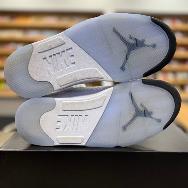Jordan 5 Retro White Metallic (2026) - Preowned