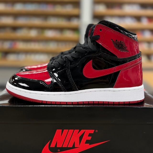 Jordan 1 Retro High OG Patent Bred (GS) - Preowned