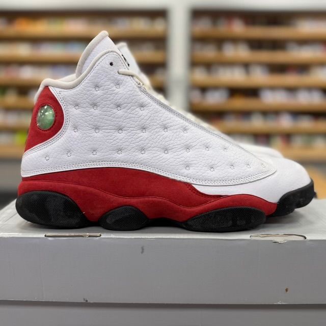 Jordan 13 Retro Cherry (2010) - Preowned