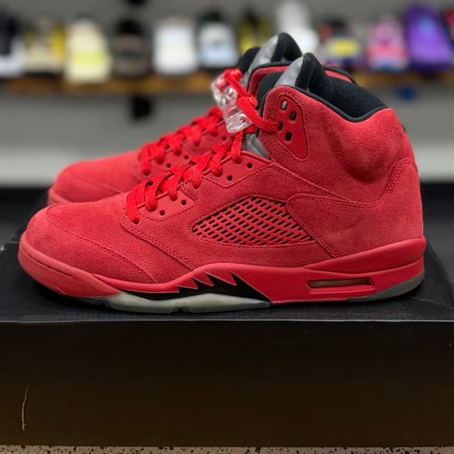 Jordan 5 Retro Red Suede - Preowned