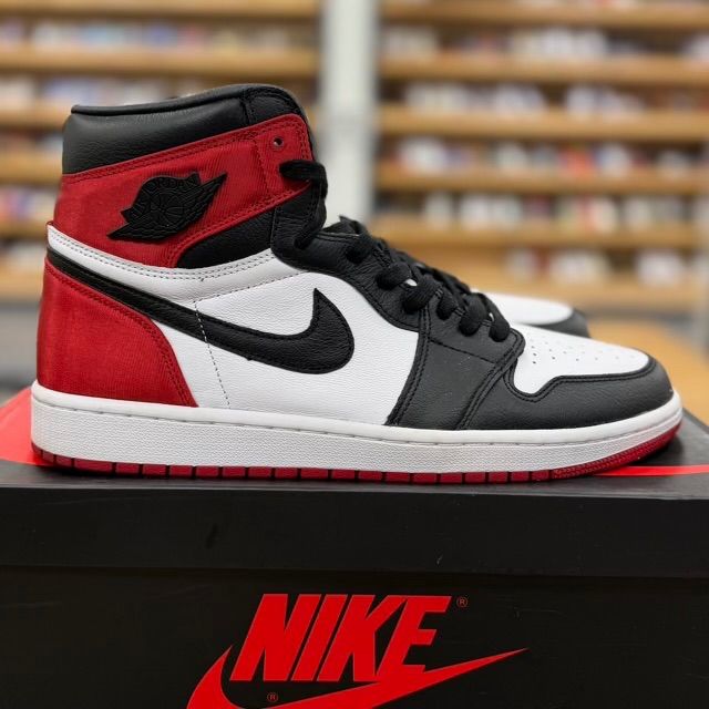 Jordan 1 Retro High Satin Black Toe (Women's) - Preowned