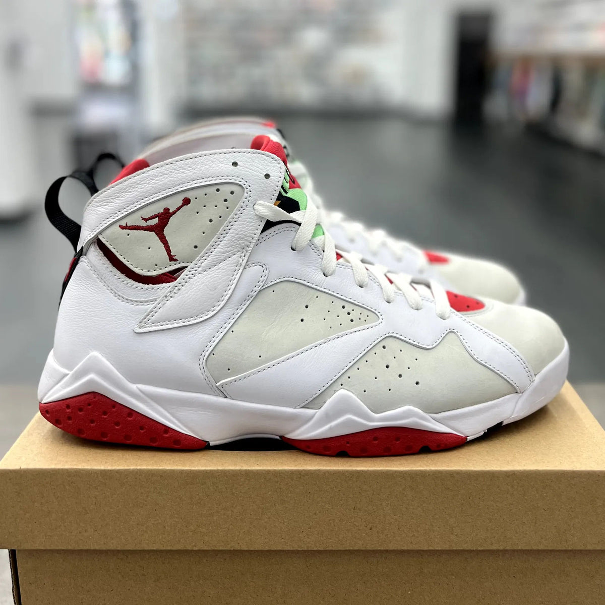 Jordan 7 Retro Hare (2015) - Preowned