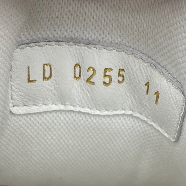 Louis Vuitton LV Trainer White Black - Preowned