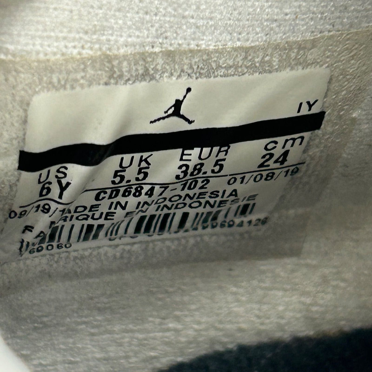 Jordan 11 Retro Low Snake Navy (2019) (GS) - Preowned
