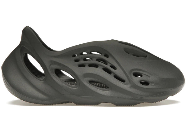 adidas Yeezy Foam RNR Carbon - Preowned