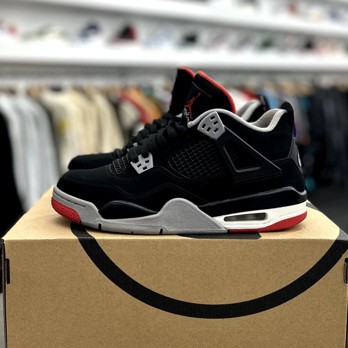 Jordan 4 Retro Bred (2019) (GS) - Preowned