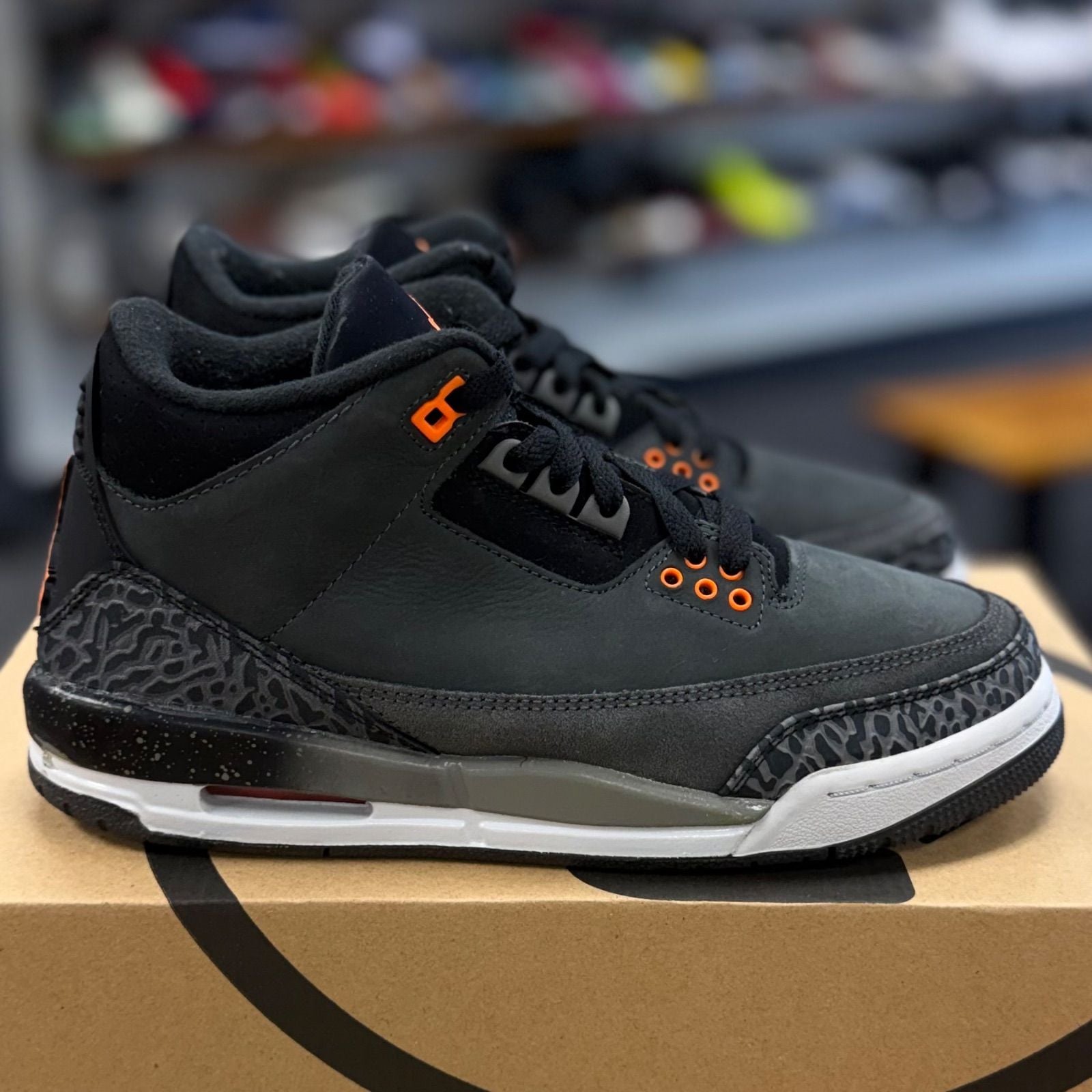 Jordan 3 Retro Fear Pack (2023) (GS) - Preowned