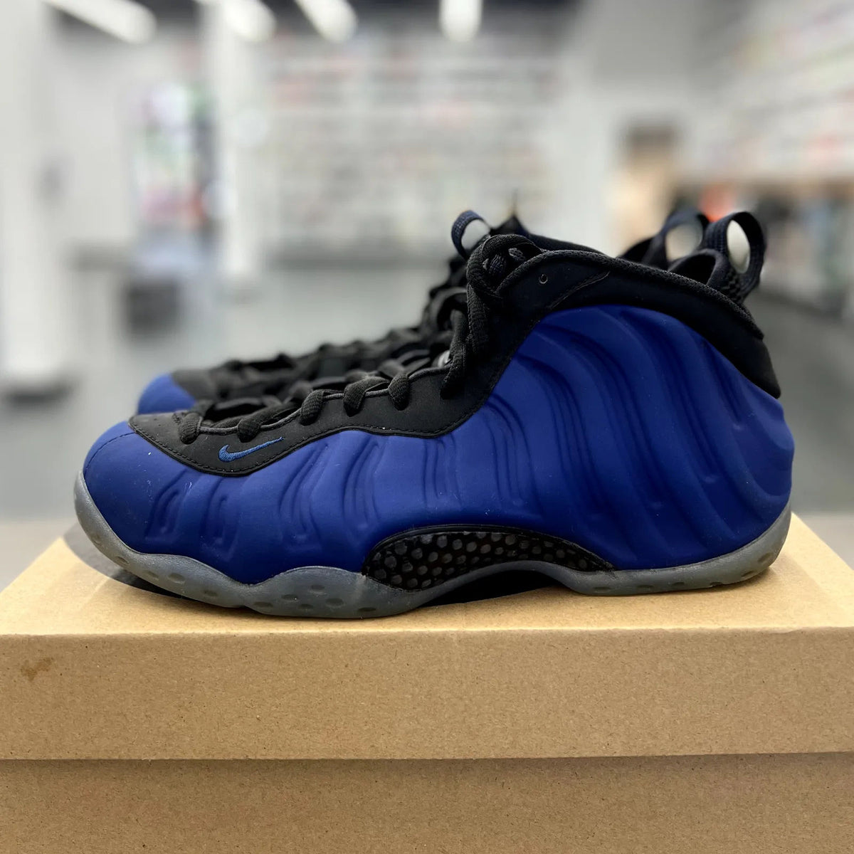 Nike Air Foamposite One Deep Royal - Preowned
