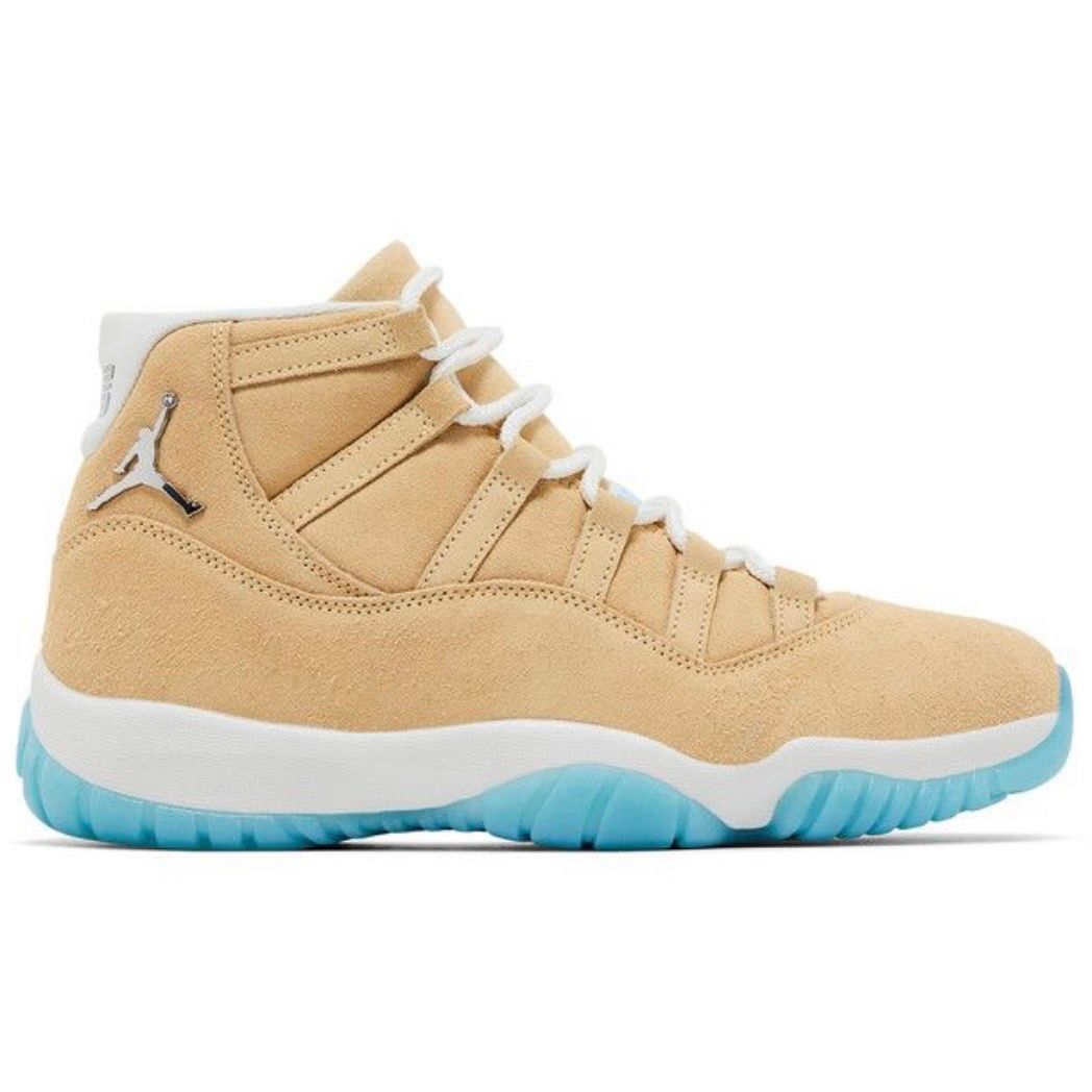 BRAND NEW STEAL - Jordan 11 Retro H-Town