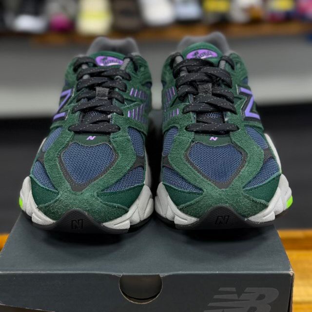 New Balance 9060 Nightwatch - Preowned
