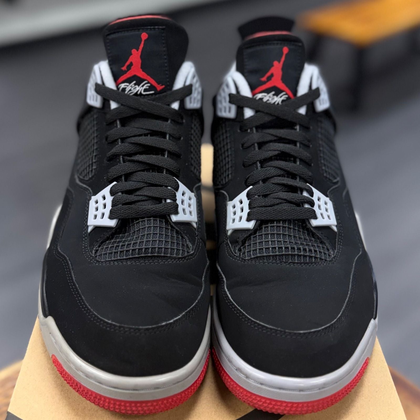 Jordan 4 Retro Bred (2019) - Preowned