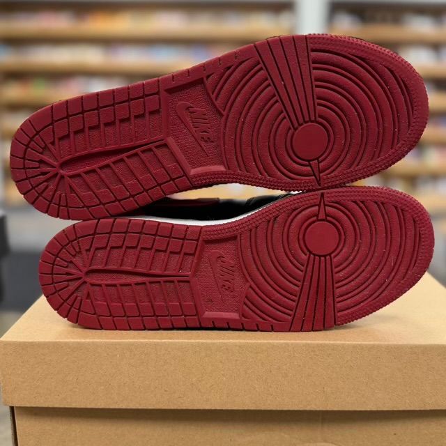 Jordan 1 Mid Banned (2020) (GS) - Preowned
