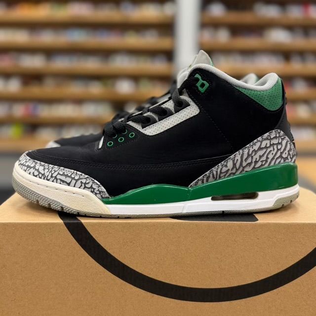 Jordan 3 Retro Pine Green - Preowned