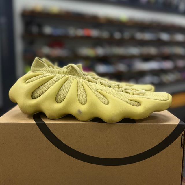 adidas Yeezy 450 Sulfur - Preowned