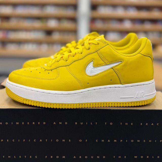 Nike Air Force 1 Low '07 Retro Color of the Month Yellow Jewel - Preowned