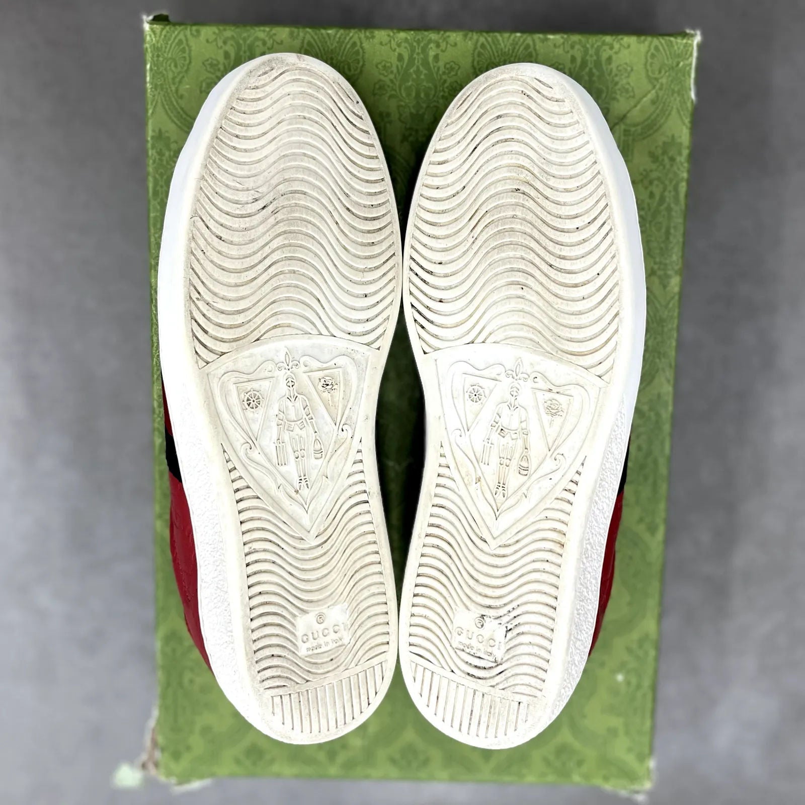 Gucci Ace Signature Red - Preowned