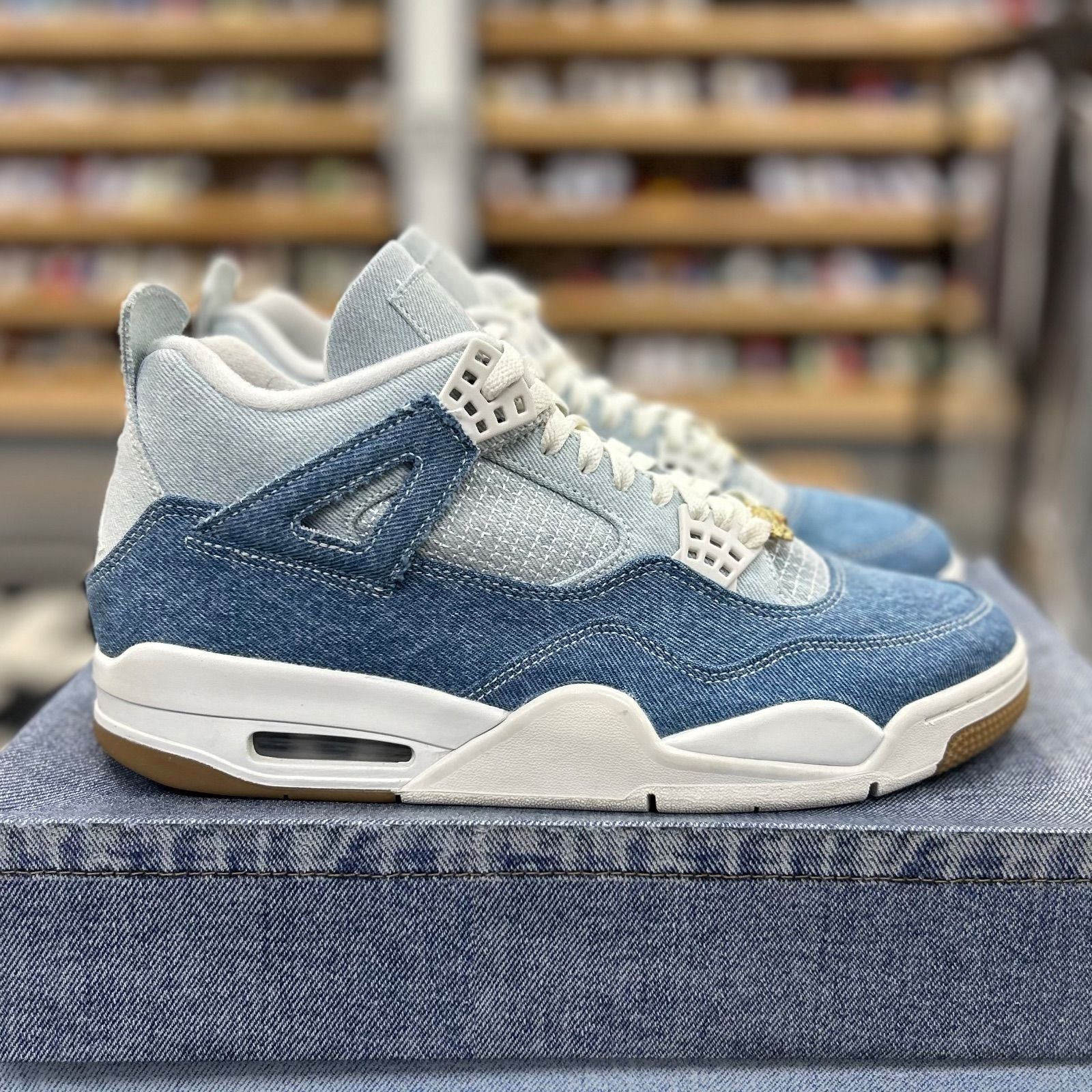 Jordan 4 Retro TEX Denim Worn Blue (Women's) - Preowned