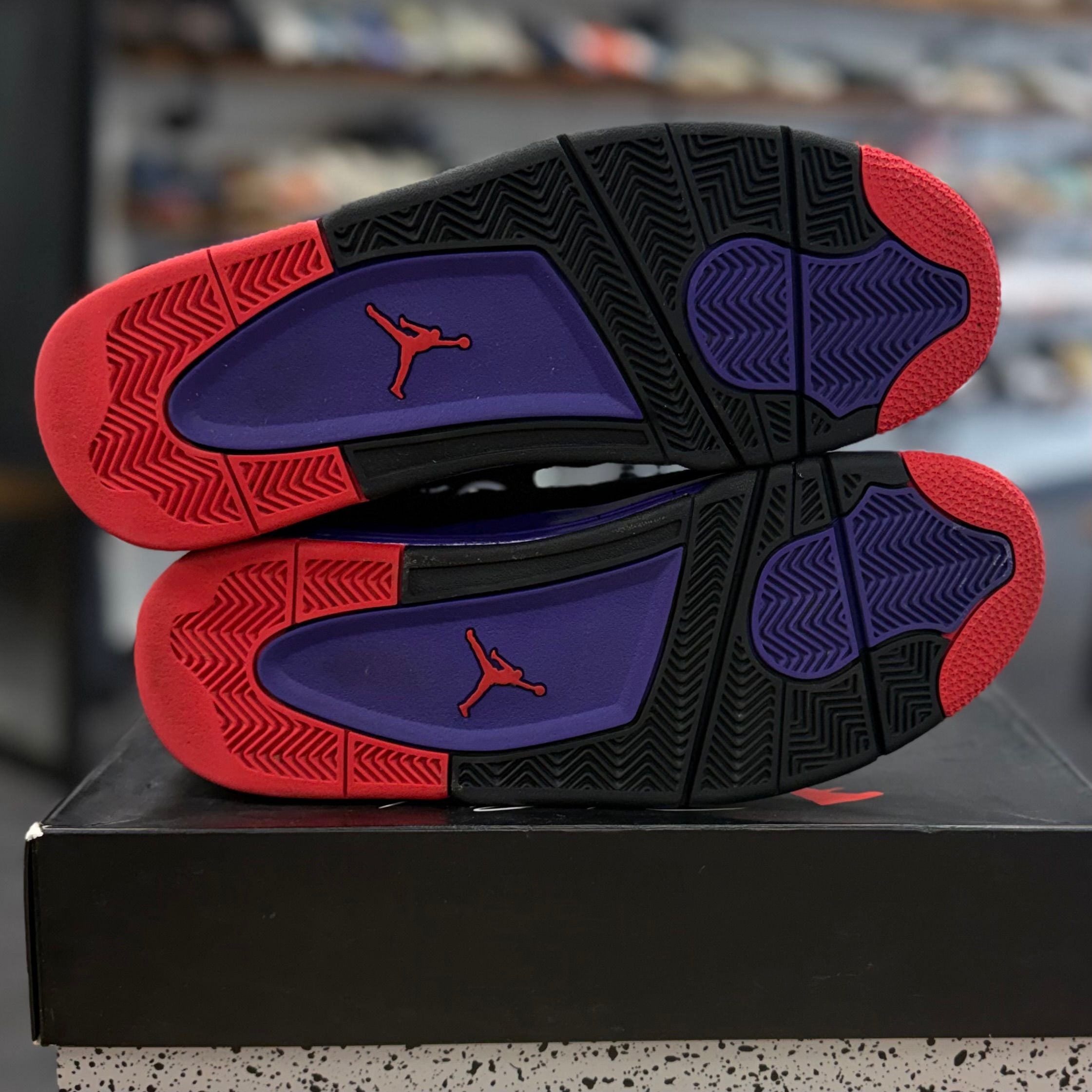 Jordan 4 Retro Raptors (2018) - Preowned
