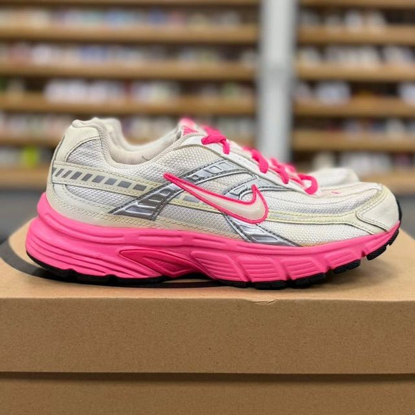 Nike Wmns Initiator White Hot Pink - Preowned