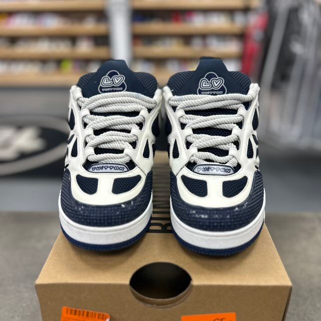 Louis Vuitton Skate Trainer Marine - Preowned