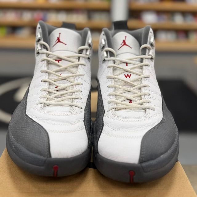 Jordan 12 Retro White Dark Grey - Preowned