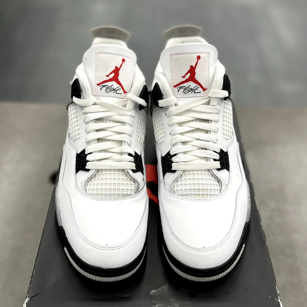 Jordan 4 Retro White Cement (2025) - Preowned