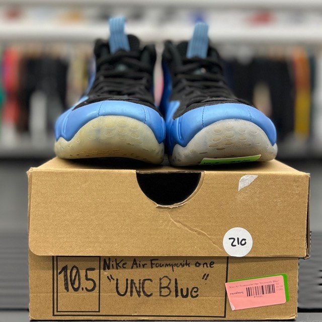 Nike Air Foamposite One University Blue - Preowned