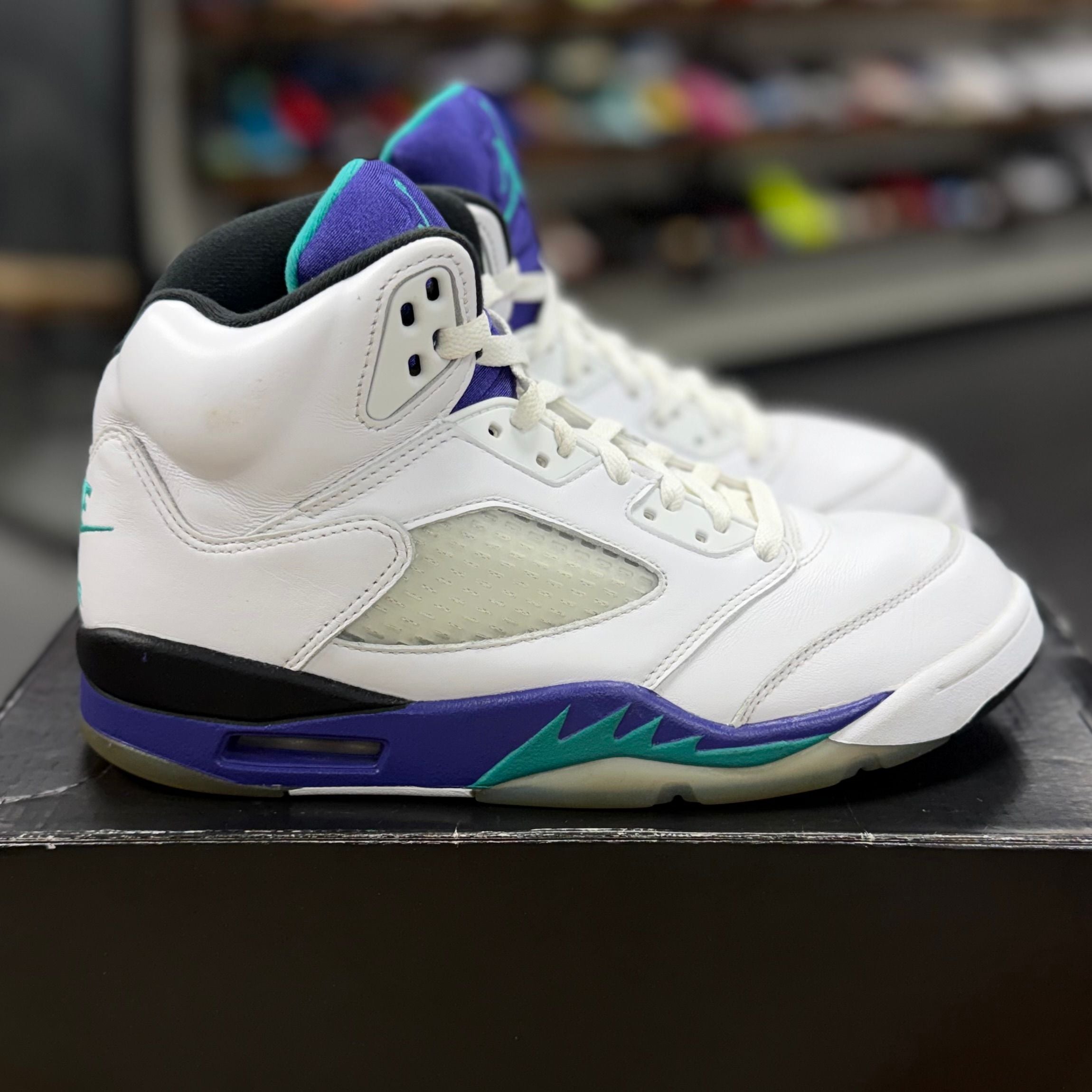 Jordan 5 Retro Grape (2025) - Preowned