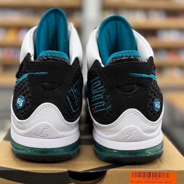Nike LeBron 7 NFW Red Carpet (2019) - Preowned